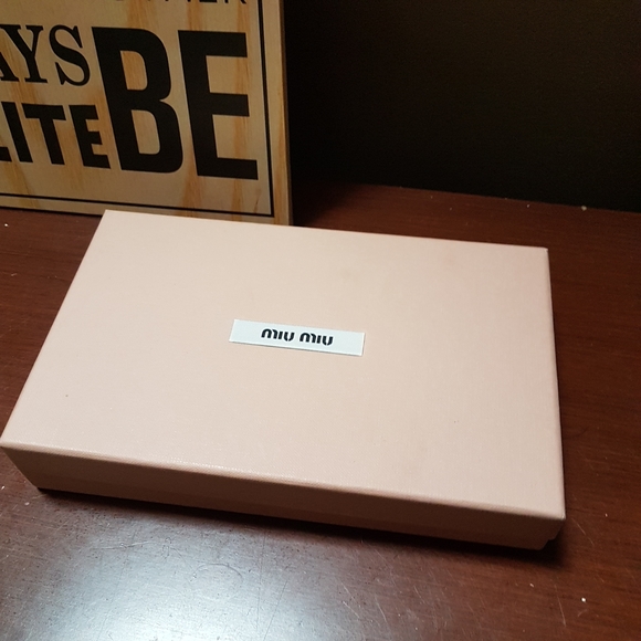 Miu miu wallet grey - Picture 2 of 8